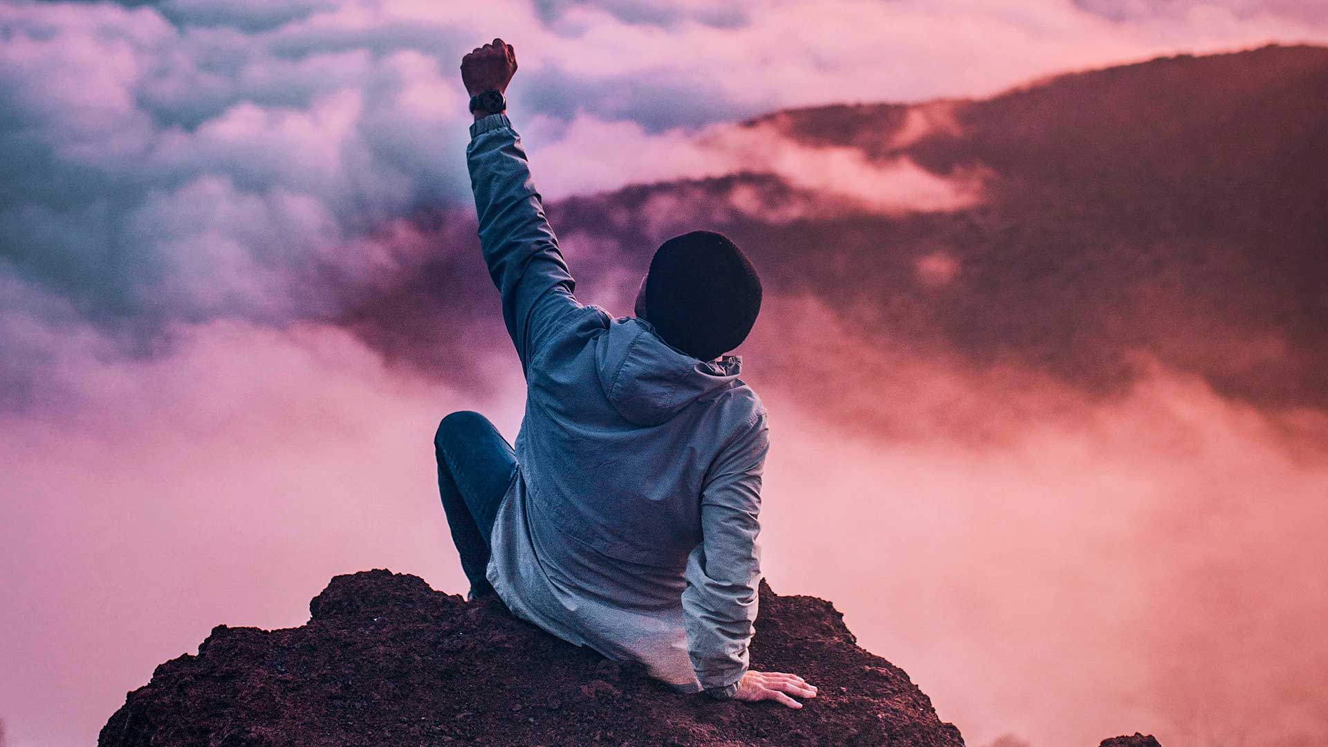 Stay Sober, Stay Strong: 25 Tips to Break Free from Alcohol Addiction